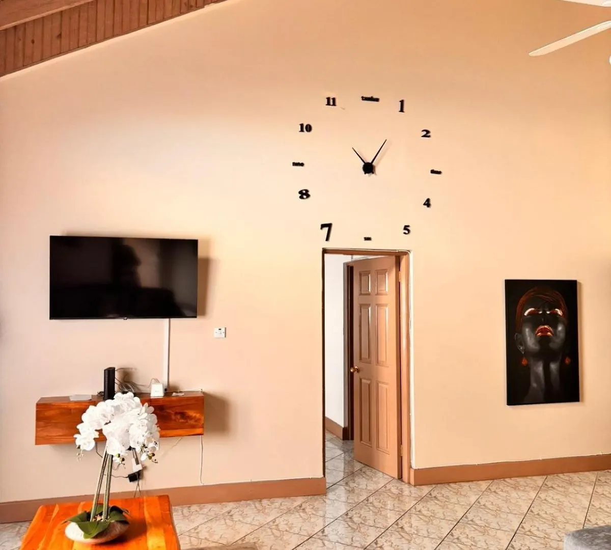 Mayas Apartment Бухта Монтего